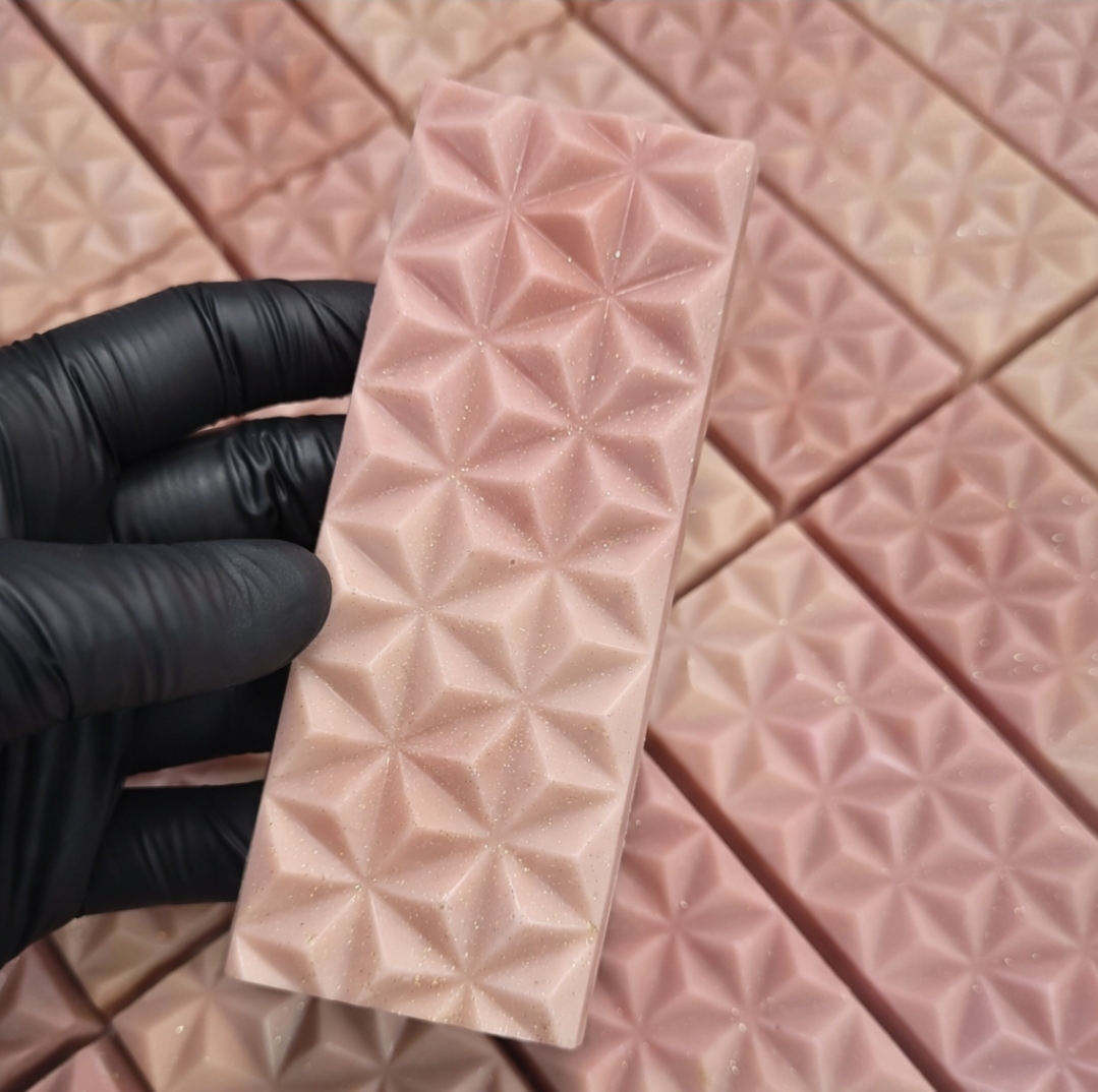 Sojowy Wosk Zapachowy Do Kominka LUXE LEATHER 45g - obrazek 3